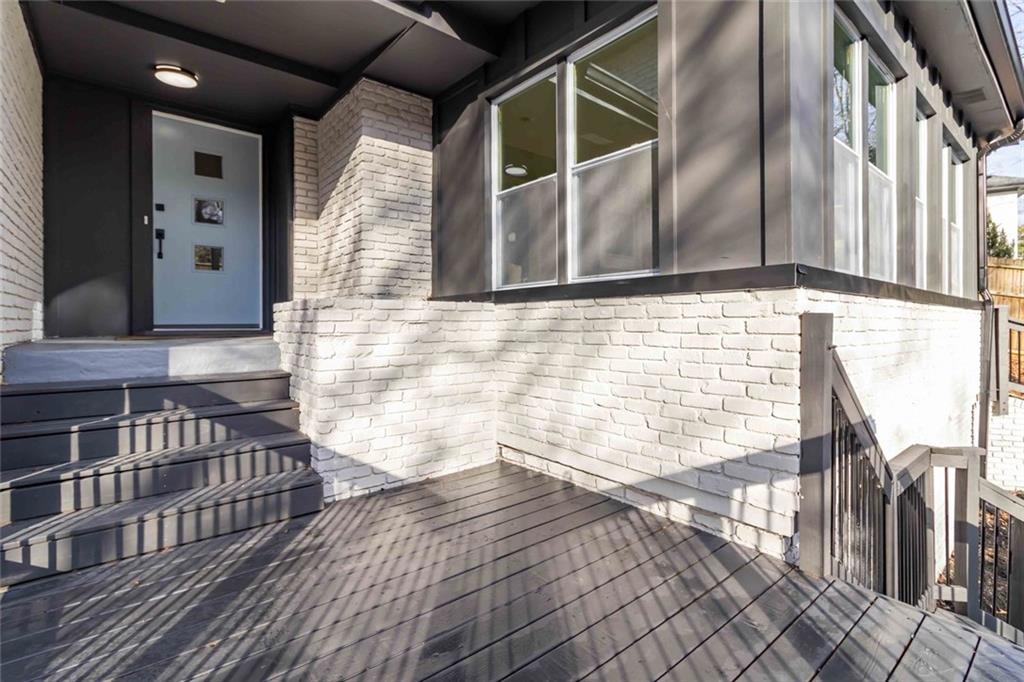 2338 Greenglade Road Northeast Atlanta, GA 30345 - Photo 4 of 29