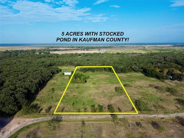 $135,000 | 9833 R And R Circle, Unit LOT 3, Kemp, TX 75143