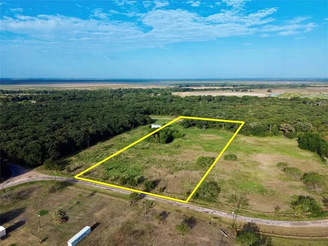 $135,000 | 9833 R And R Circle, Unit LOT 3, Kemp, TX 75143
