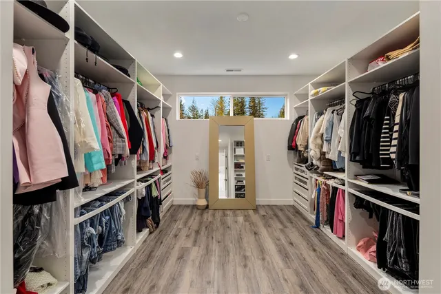 $2,199,950 | 9730 354th Avenue Southeast, Snoqualmie, WA 98065