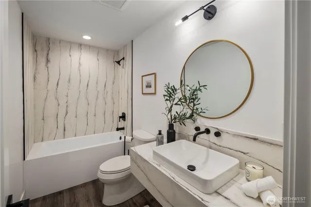 $2,199,950 | 9730 354th Avenue Southeast, Snoqualmie, WA 98065