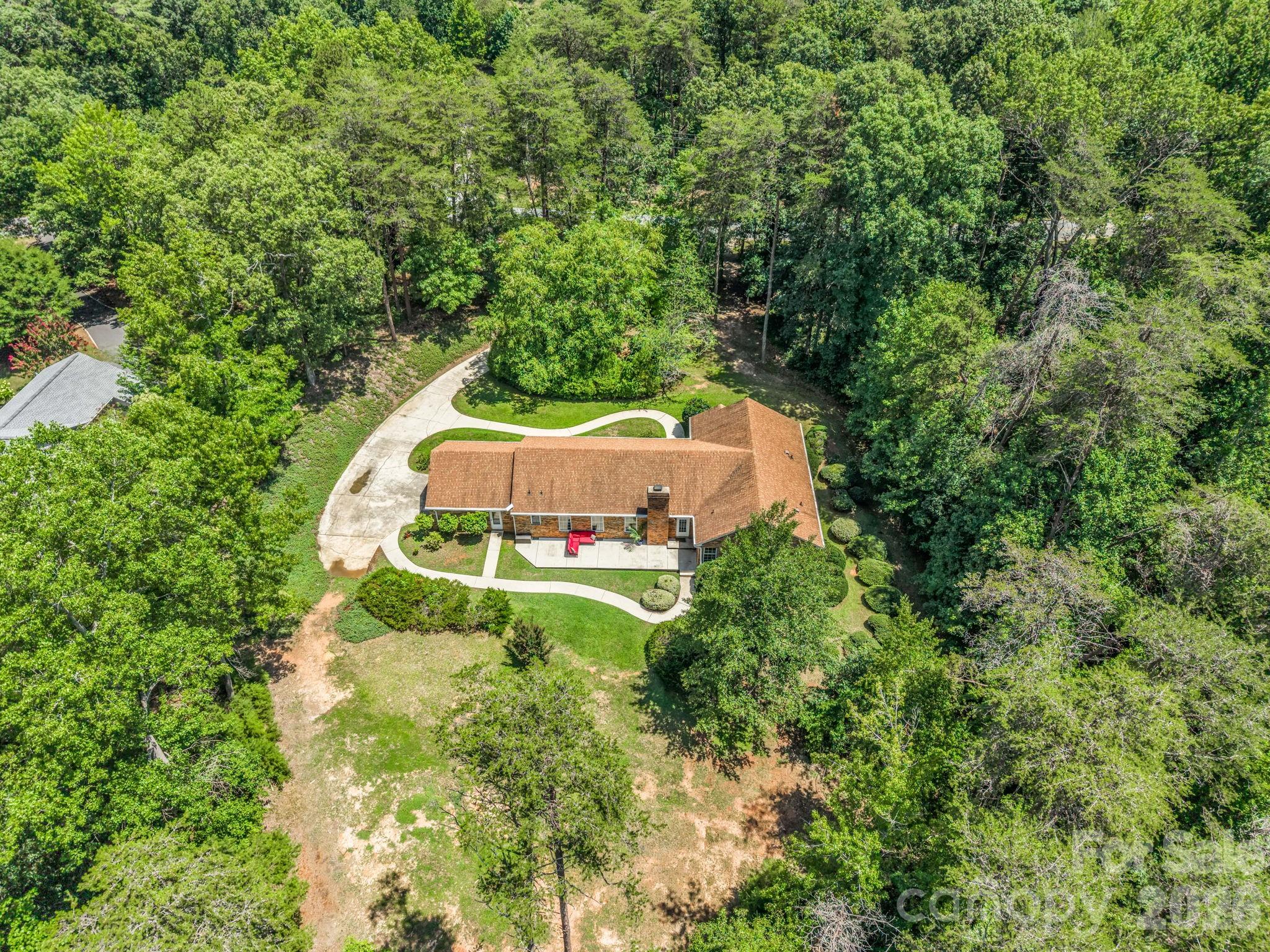 2000 Golf Course Road Columbus, NC 28722 - Photo 39 of 41 Gallery Image 39