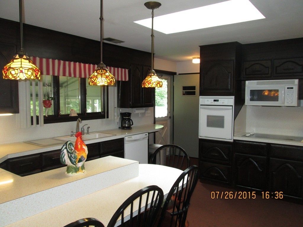 57 Rzasa Drive Chicopee, MA 01013 - Photo 8 of 20 Gallery Image 8