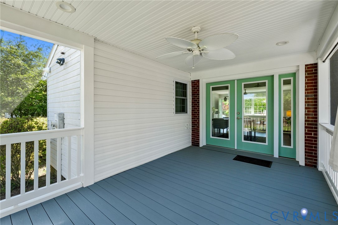 3920 Rosedale Avenue Richmond, VA 23227 - Photo 27 of 30 Screened In Porch