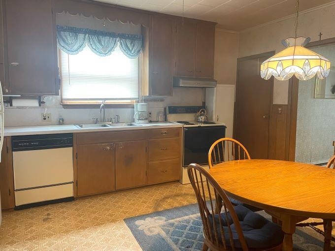 187 Mt Forist Street Berlin, NH 03570 - Photo 6 of 16