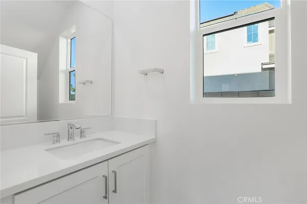 $5,200 | 27213 Tamarack Lane, Valencia, CA 91381
