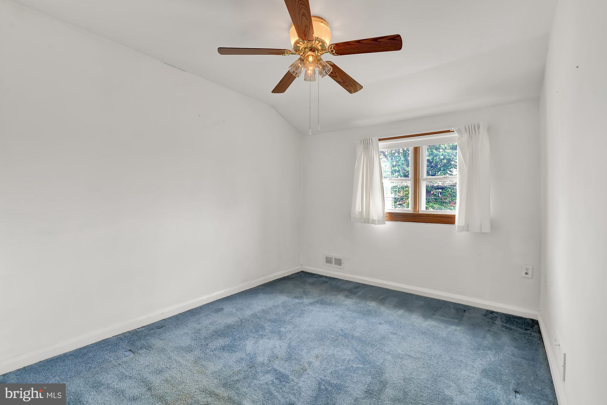 2732 Moorgate Road Baltimore, MD 21222 - Photo 15 of 28 Bedroom