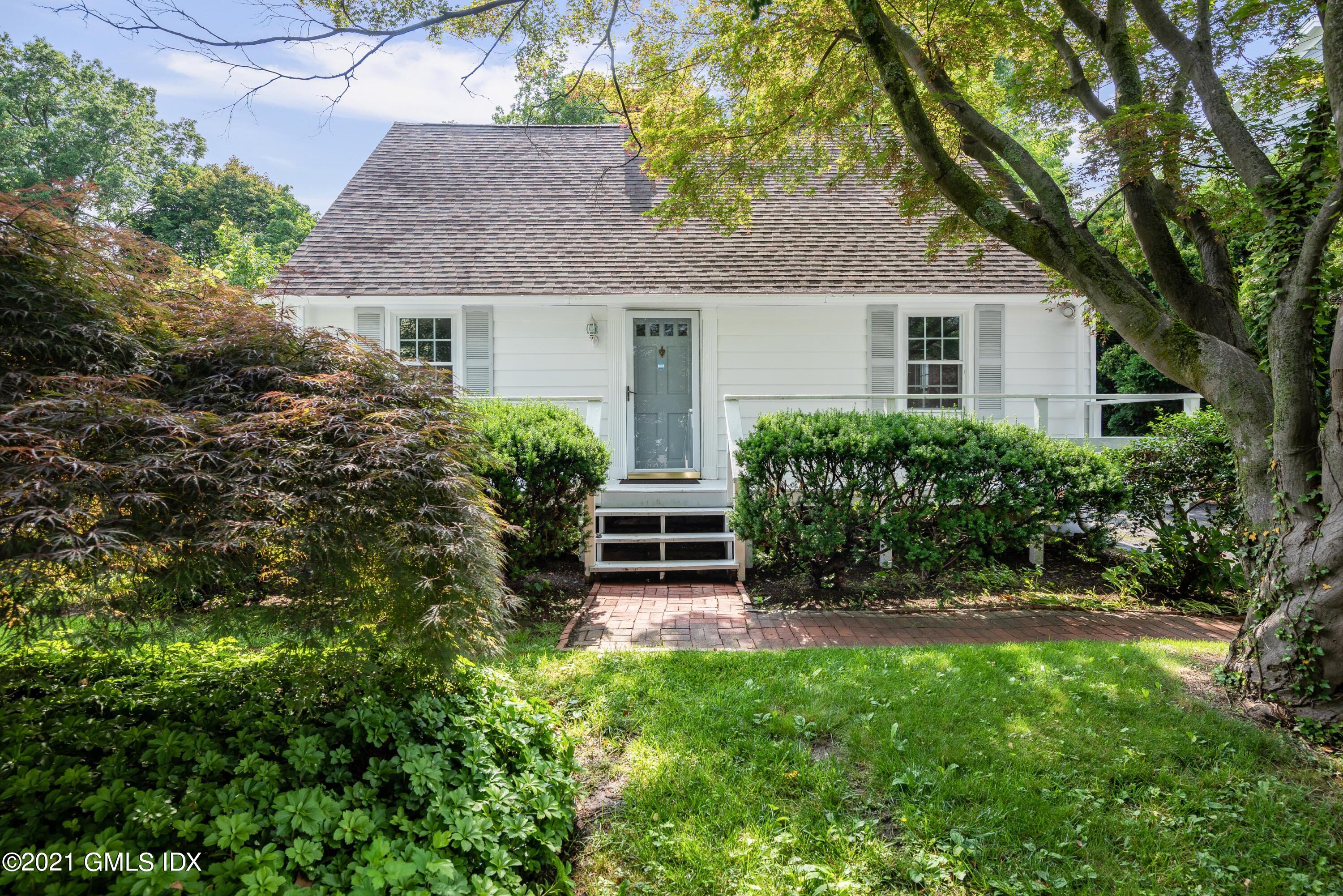 38 Riverside Lane Riverside, CT 06878 - Photo 1 of 19 38 Riverside Ln 04 - PRINT