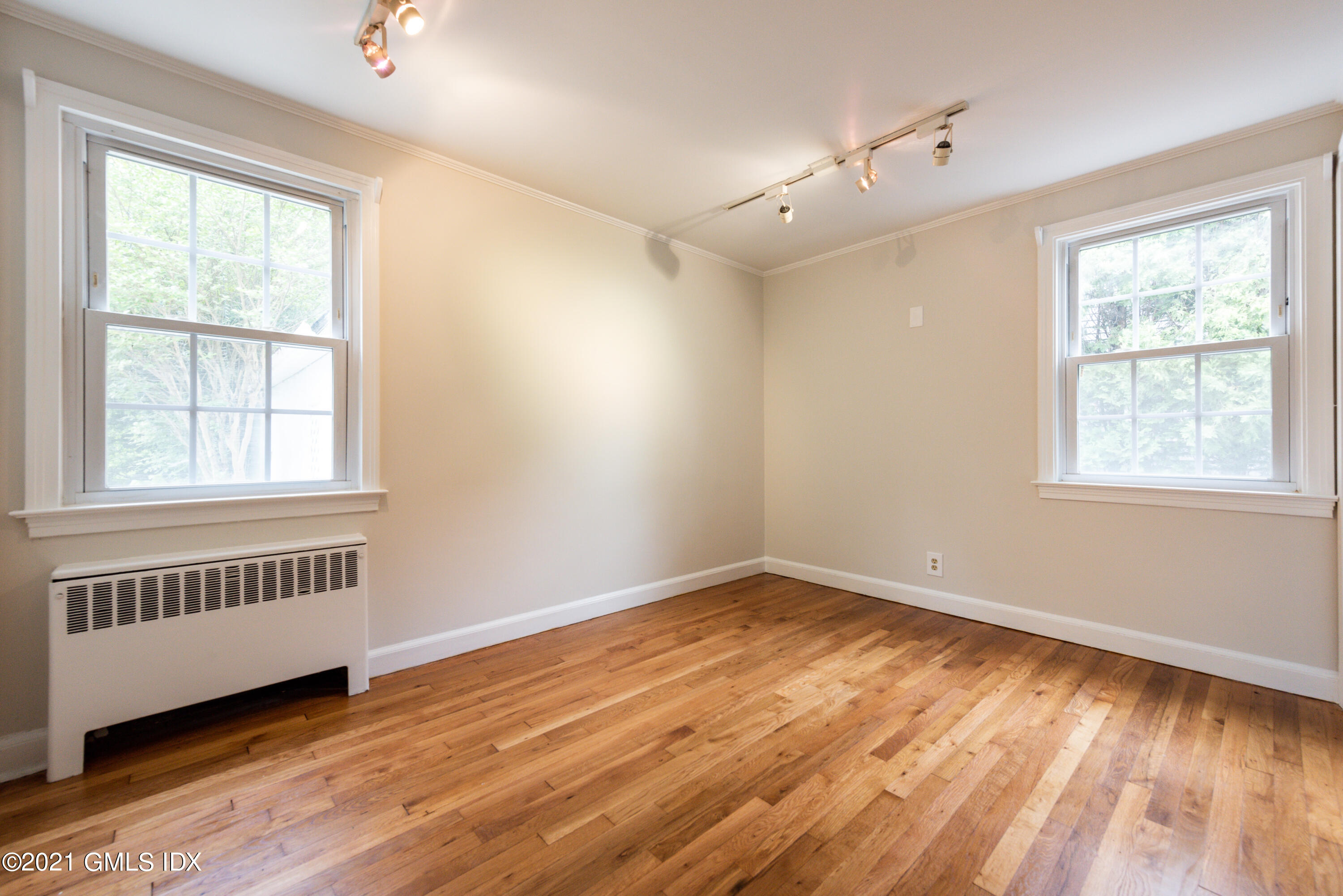 38 Riverside Lane Riverside, CT 06878 - Photo 7 of 19 Bedroom