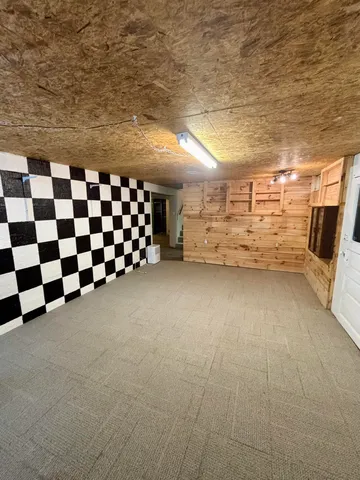 $274,900 | 3200 West Long Lake Road, Orleans, MI 48865