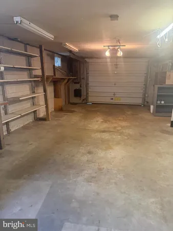 $3,000 | 536 Hampton Lane, Towson, MD 21286