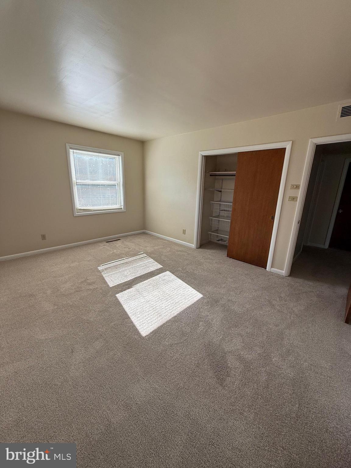 536 Hampton Lane Towson, MD 21286 - Photo 7 of 18