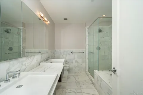 $480,000 | 175 Huguenot Street, Unit PH503, New Rochelle, NY 10801