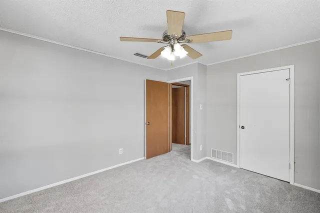 $2,250 | 5702 Teasley Lane, Denton, TX 76210