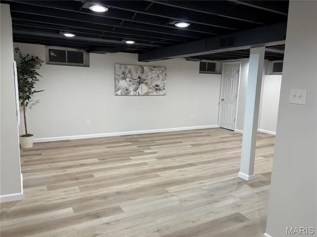 $2,250 | 11357 Revere Lane, St. Louis, MO 63128