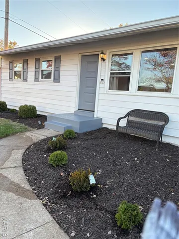 $2,250 | 11357 Revere Lane, St. Louis, MO 63128