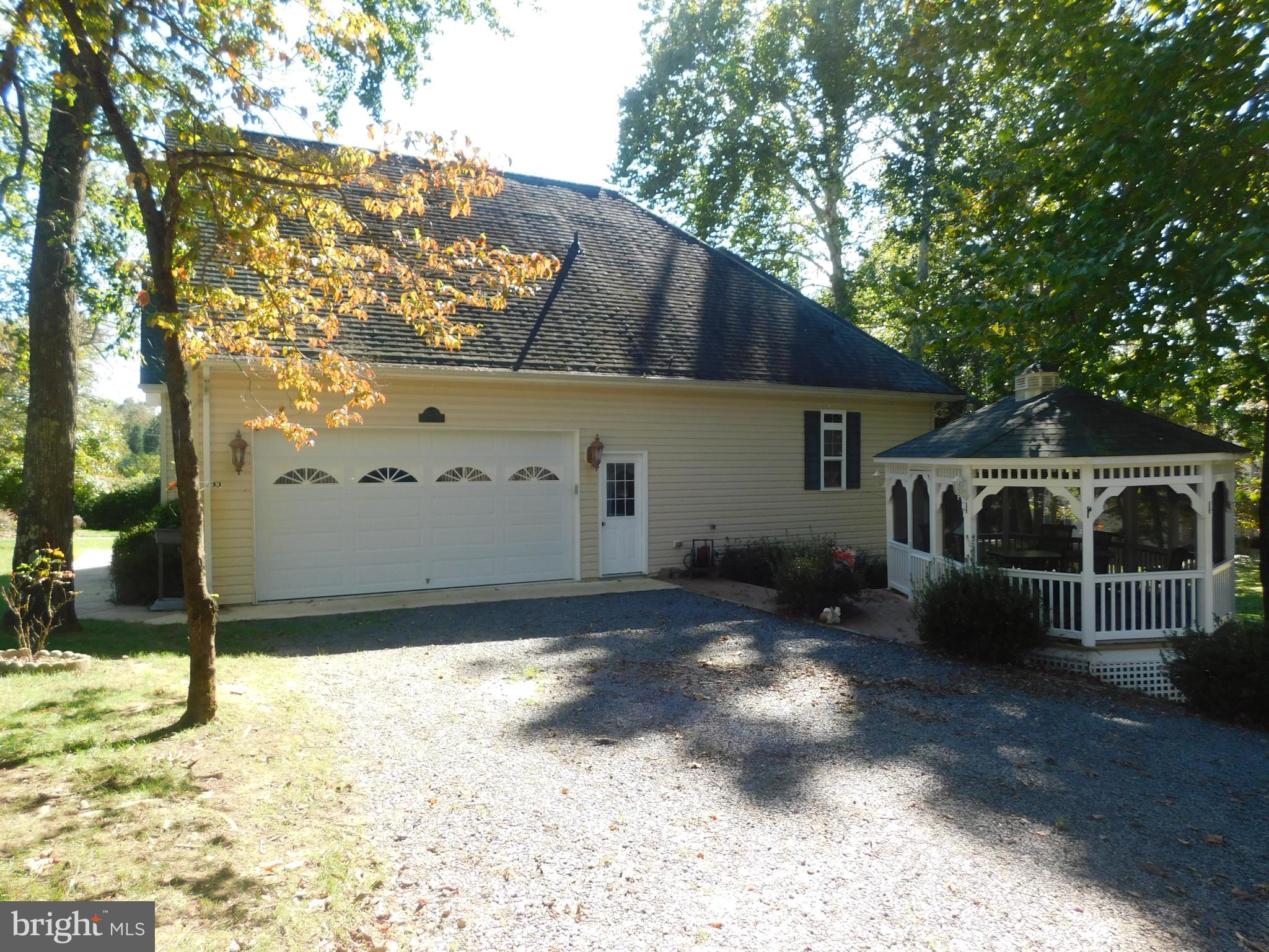 3239 Holland Cliffs Road Huntingtown, MD 20639 - Photo 2 of 13