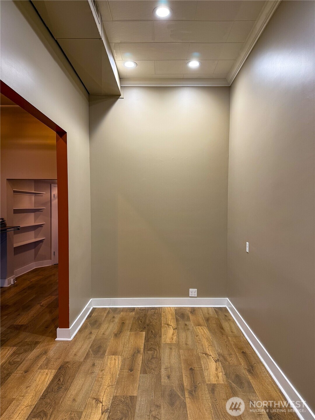 45 East Main Street Walla Walla, WA 99362 - Photo 11 of 17 a view of an empty room