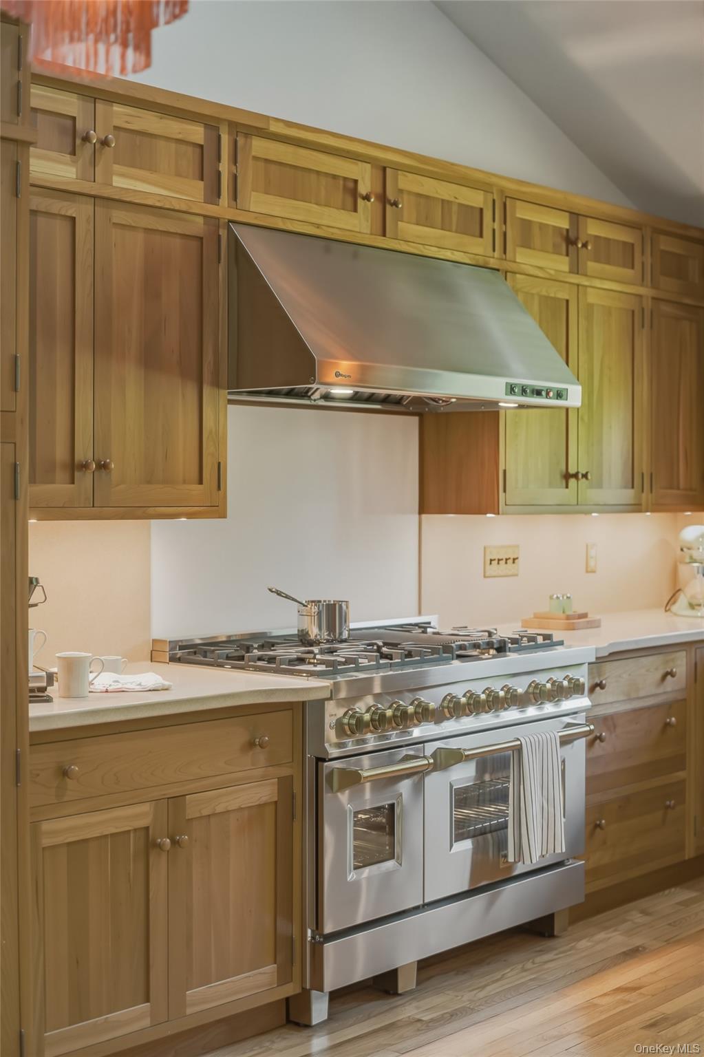 97 Walling Road Warwick, NY 10990 - Photo 5 of 43 Close up of stove.