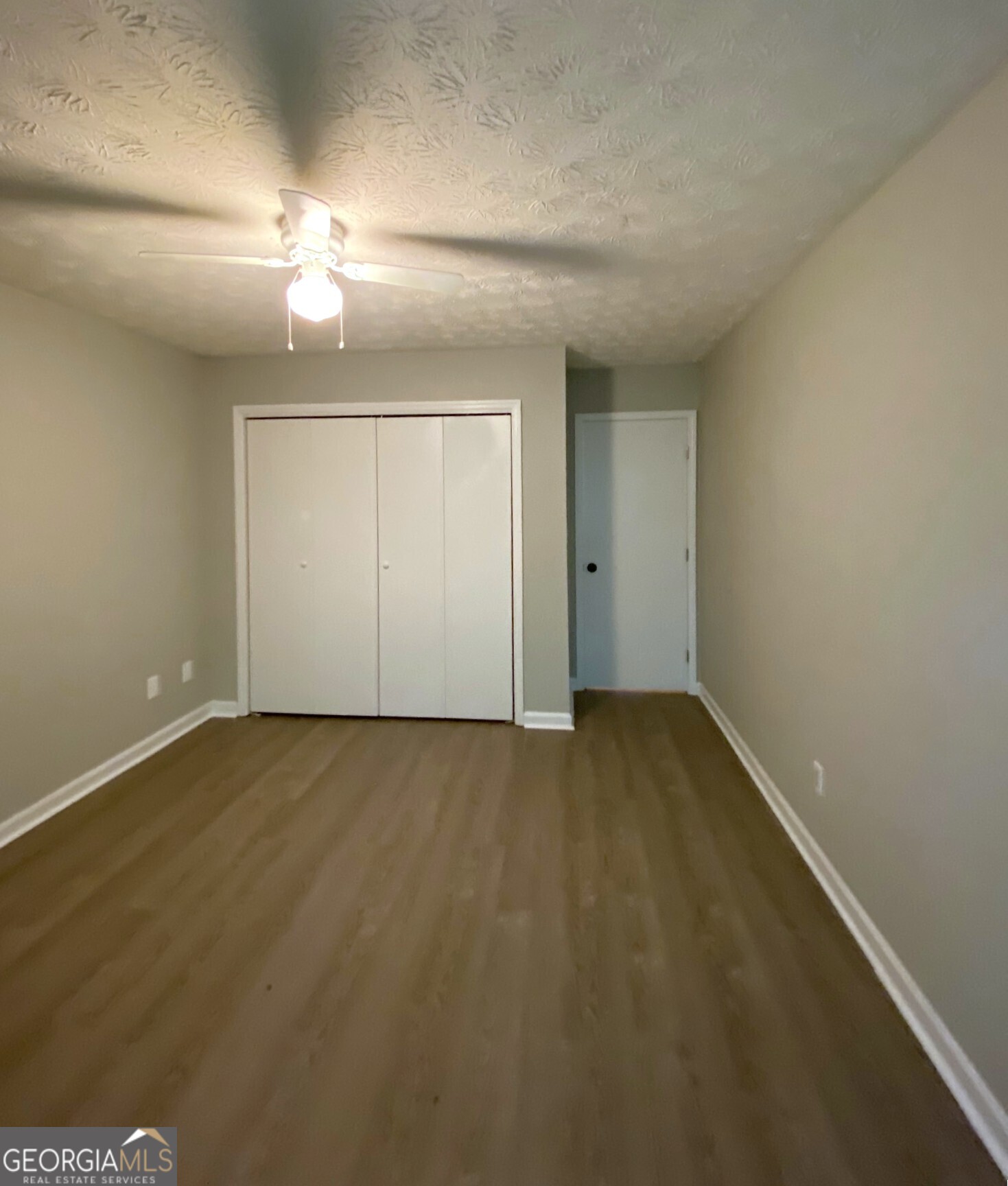 100 Spring Court Fairburn, GA 30213 - Photo 9 of 16