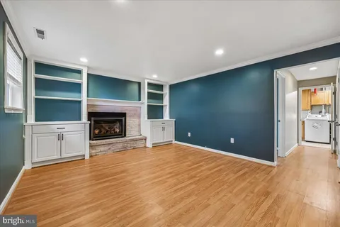 $739,000 | 823 Diamond Drive, Gaithersburg, MD 20878