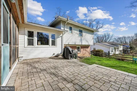 $739,000 | 823 Diamond Drive, Gaithersburg, MD 20878