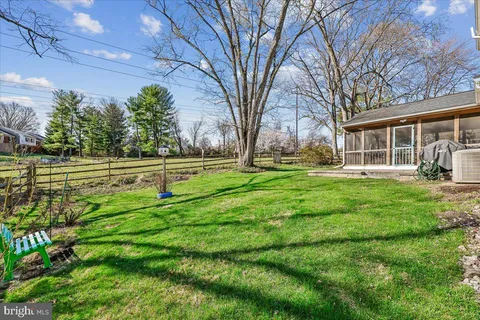 $739,000 | 823 Diamond Drive, Gaithersburg, MD 20878