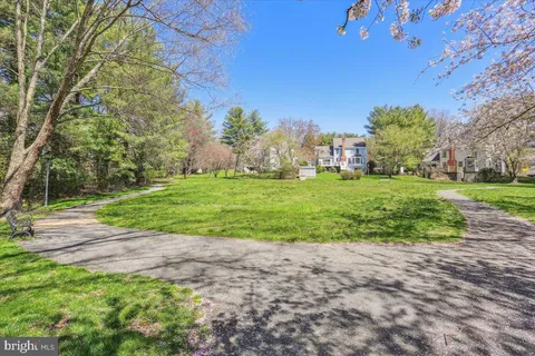 $739,000 | 823 Diamond Drive, Gaithersburg, MD 20878