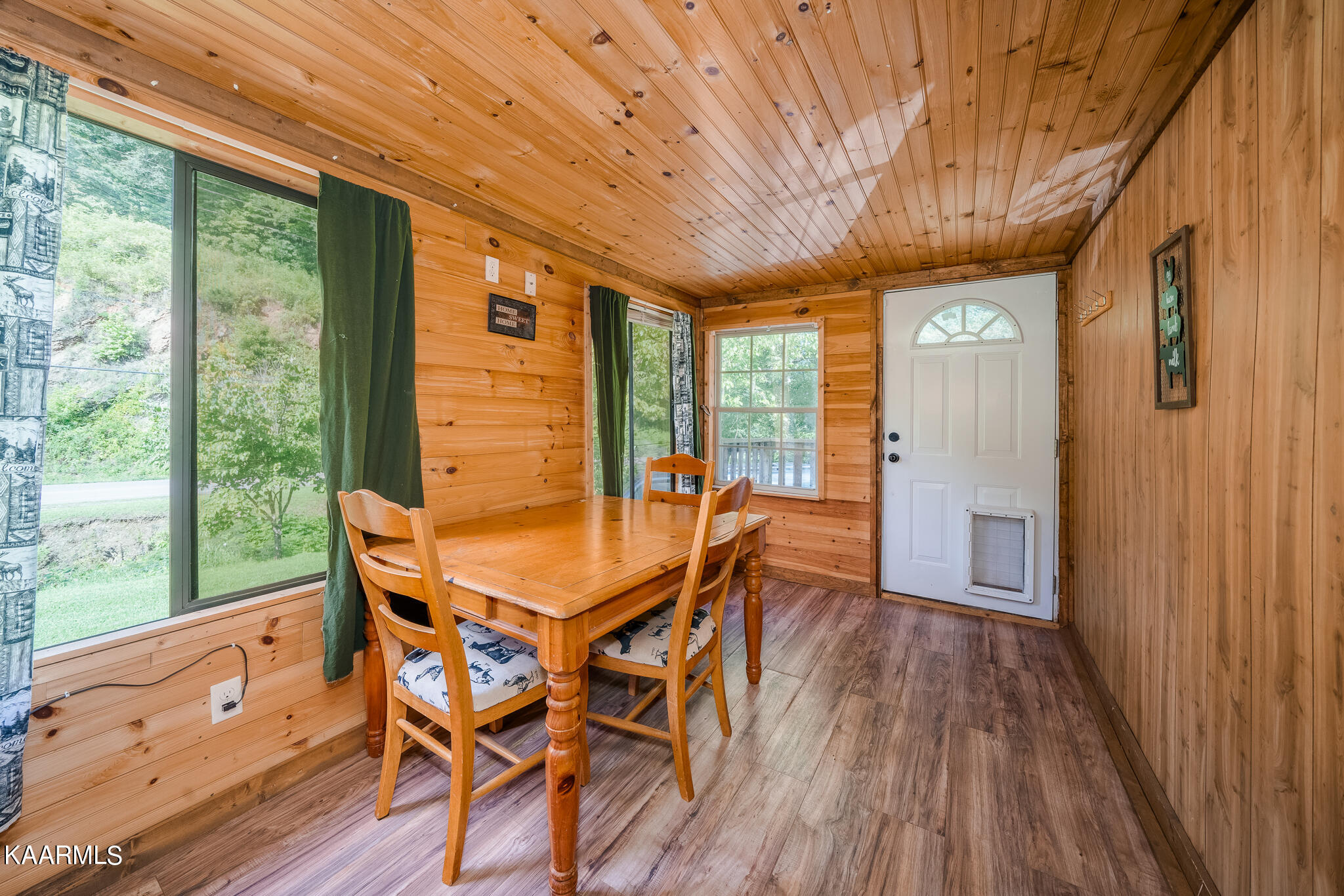 605 Yarnell Road Clinton, TN 37716 - Photo 24 of 32 605 Yarnell Rd-8