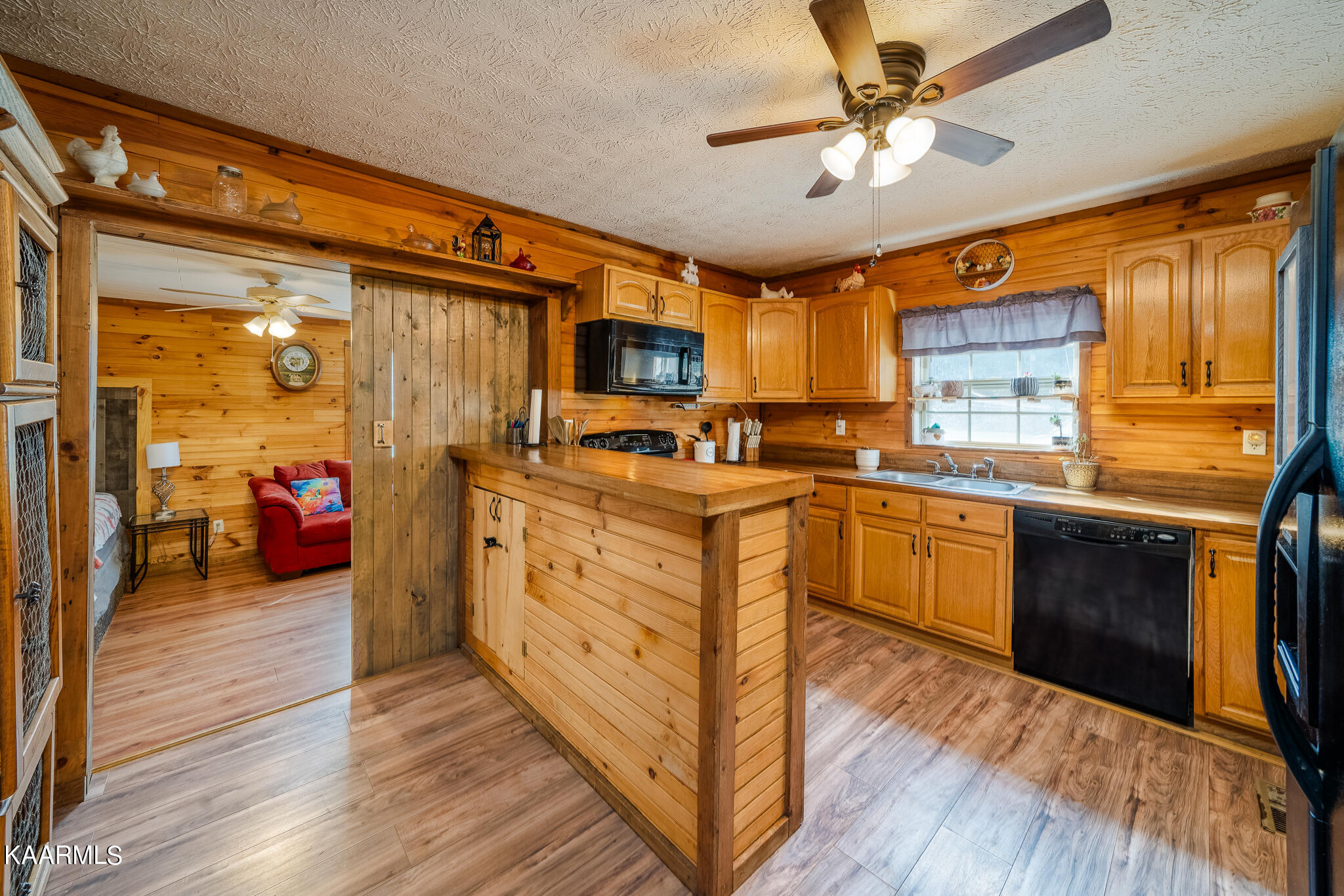 605 Yarnell Road Clinton, TN 37716 - Photo 28 of 32 605 Yarnell Rd-1