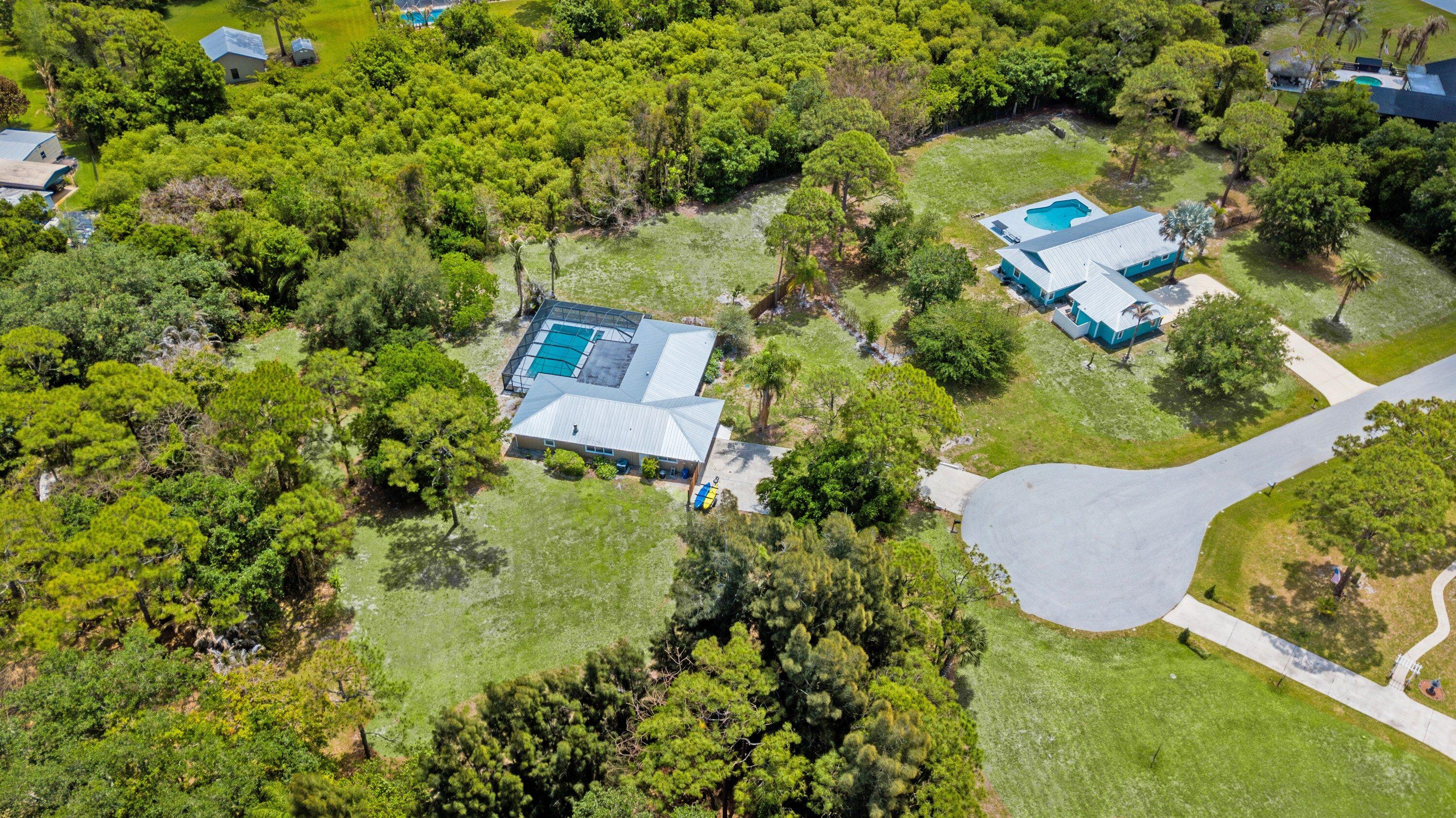 2094 Southwest Pitts Terrace Stuart, FL 34997 - Photo 1 of 43 frt