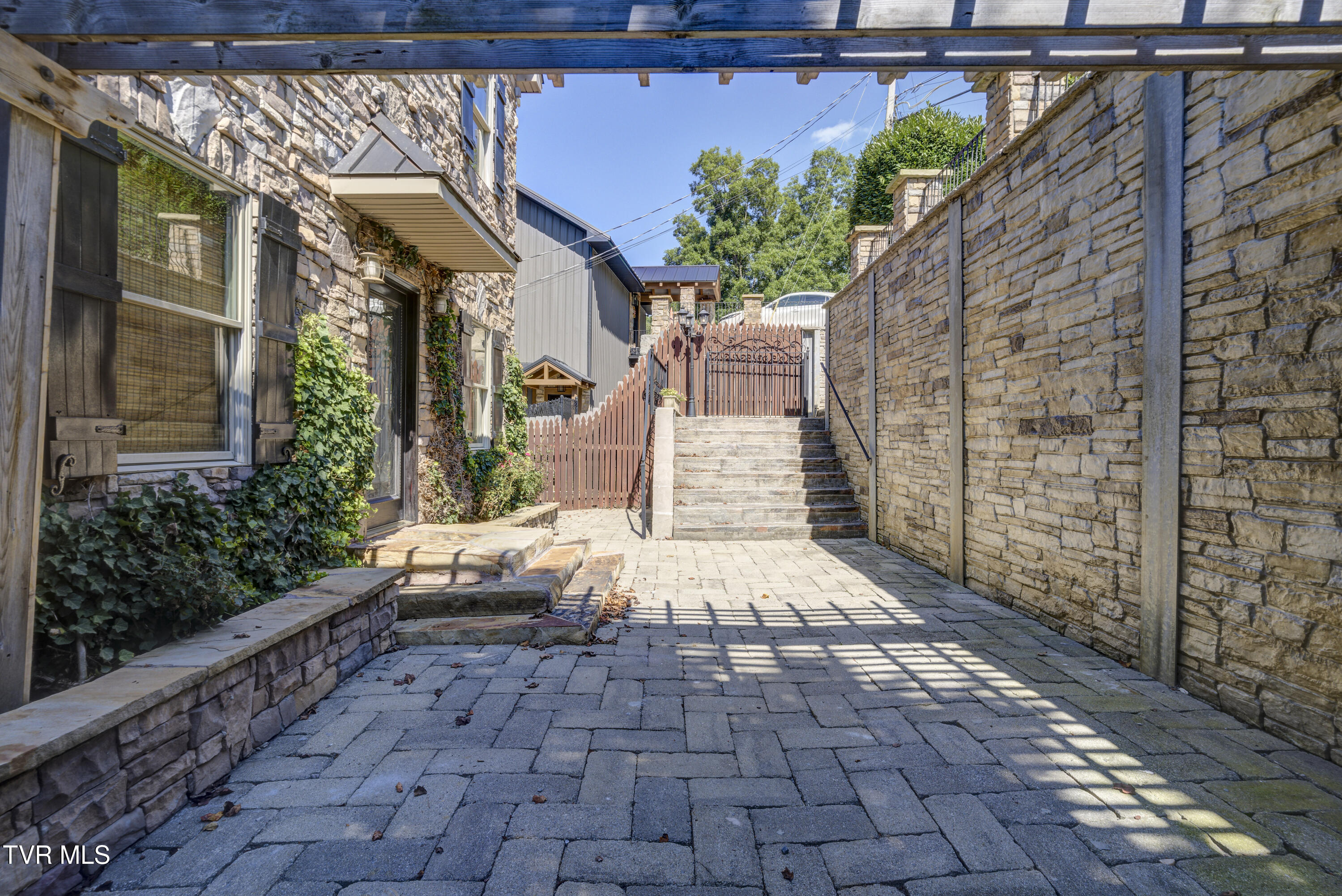 667 Rockingham Road Gray, TN 37615 - Photo 16 of 104 Rockimgham-73