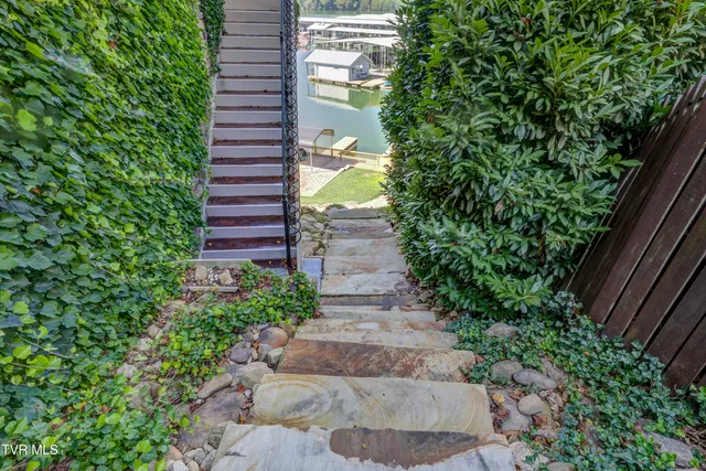 $1,090,000 | 667 Rockingham Road, Gray, TN 37615