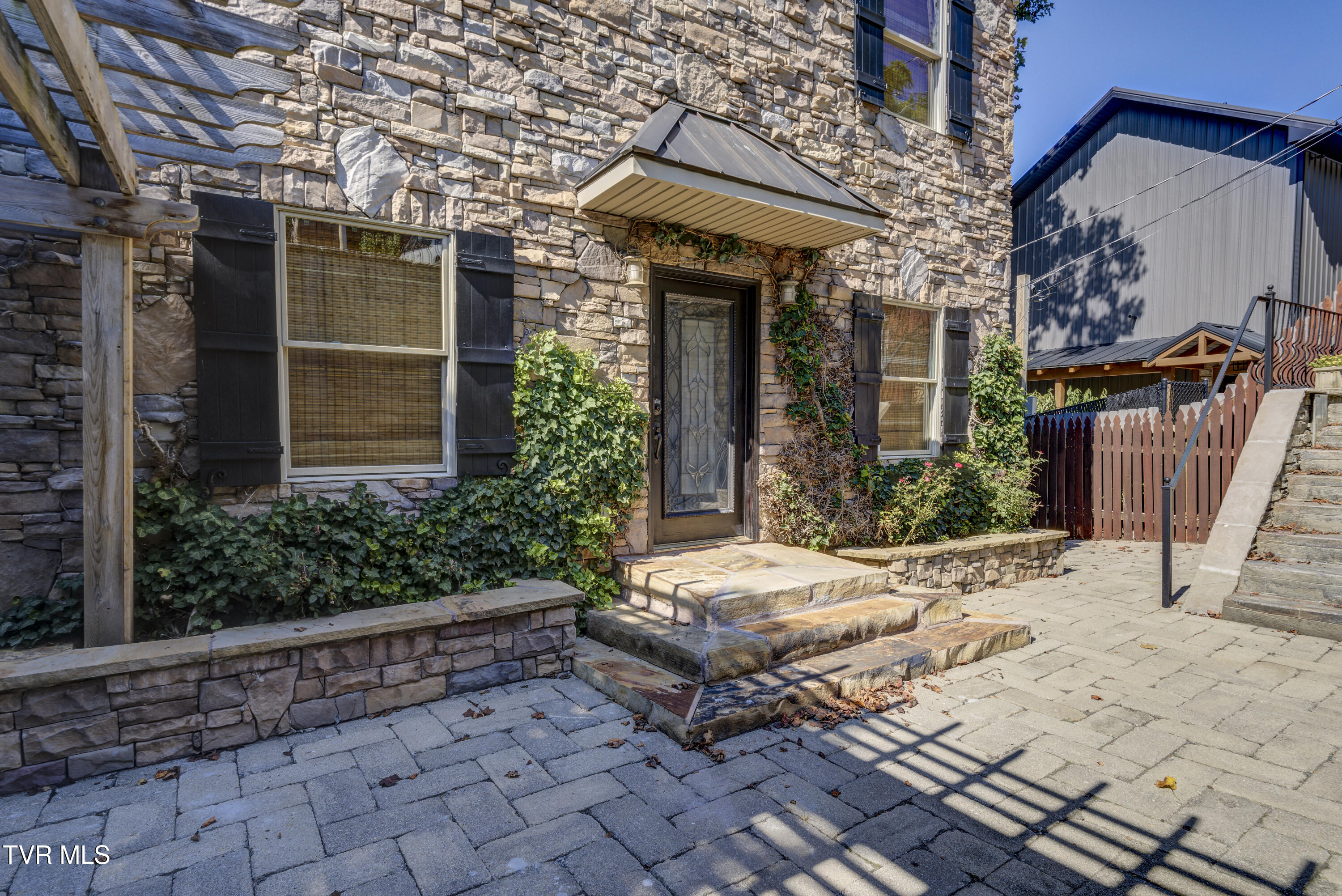 667 Rockingham Road Gray, TN 37615 - Photo 2 of 104 Rockimgham-74