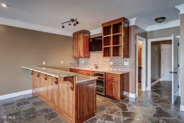 $1,090,000 | 667 Rockingham Road, Gray, TN 37615