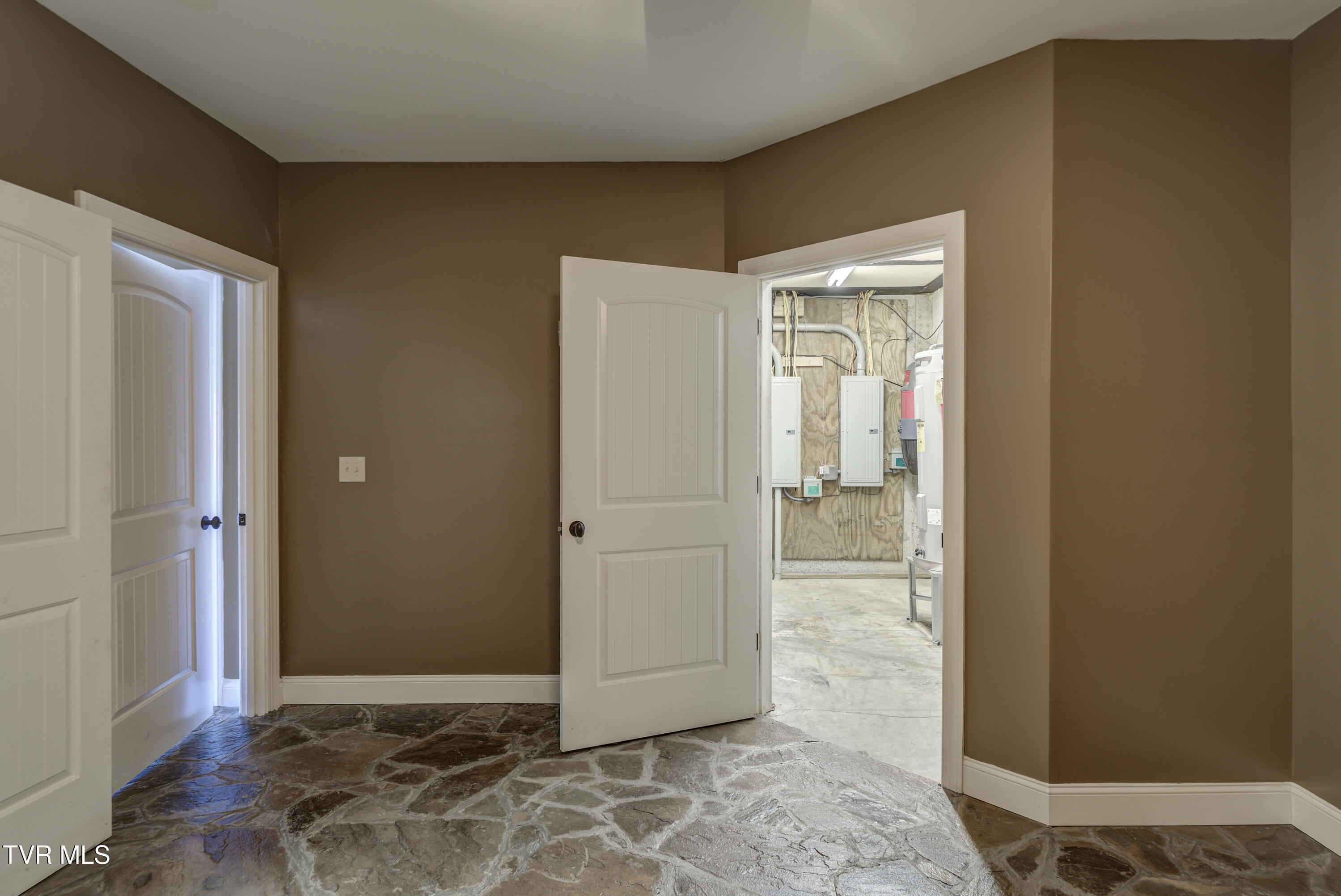 667 Rockingham Road Gray, TN 37615 - Photo 98 of 104 Rockimgham-59