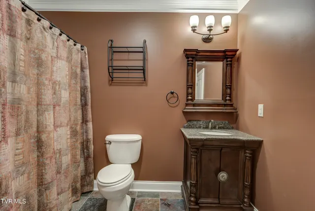 $1,090,000 | 667 Rockingham Road, Gray, TN 37615