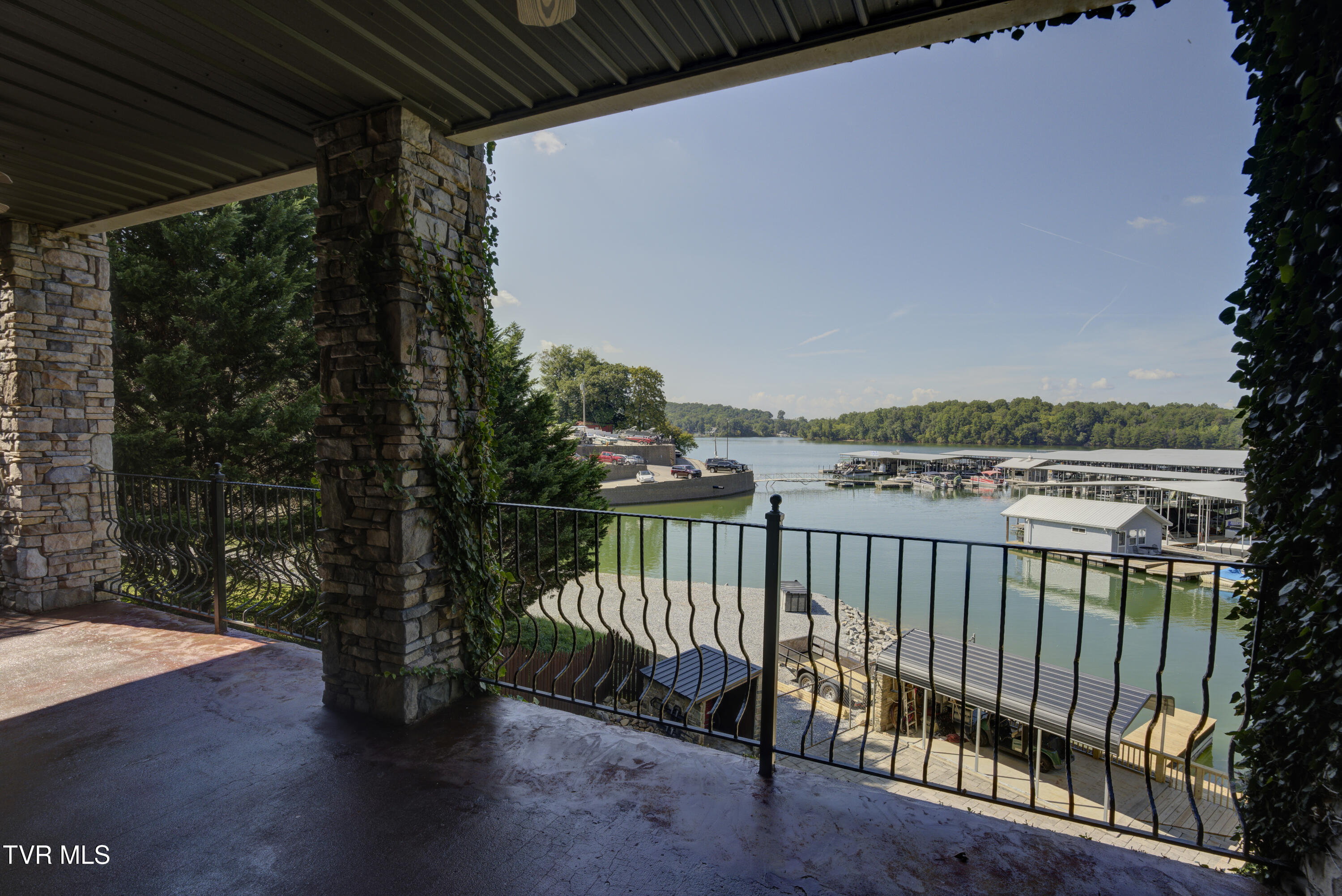 667 Rockingham Road Gray, TN 37615 - Photo 10 of 104 Rockimgham-66