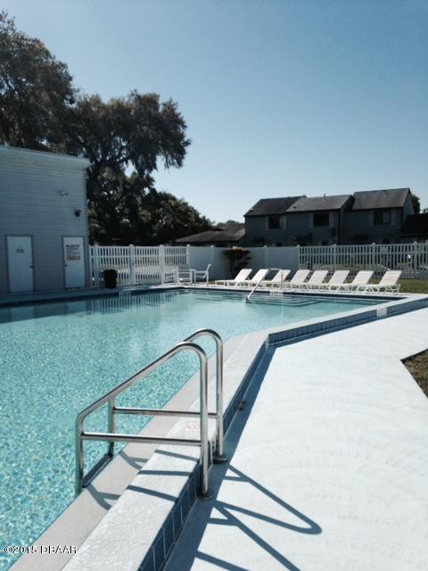 1605 Deer Springs Road Port Orange, FL 32129 - Photo 20 of 20 20 Hammocks Pool 3.jpg