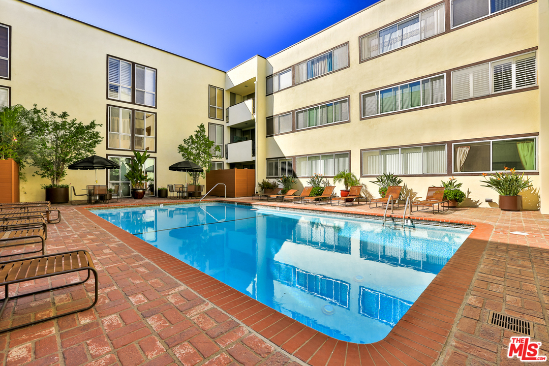 1015 North Kings Road, Unit 309 West Hollywood, CA 90069 - Photo 30 of 36