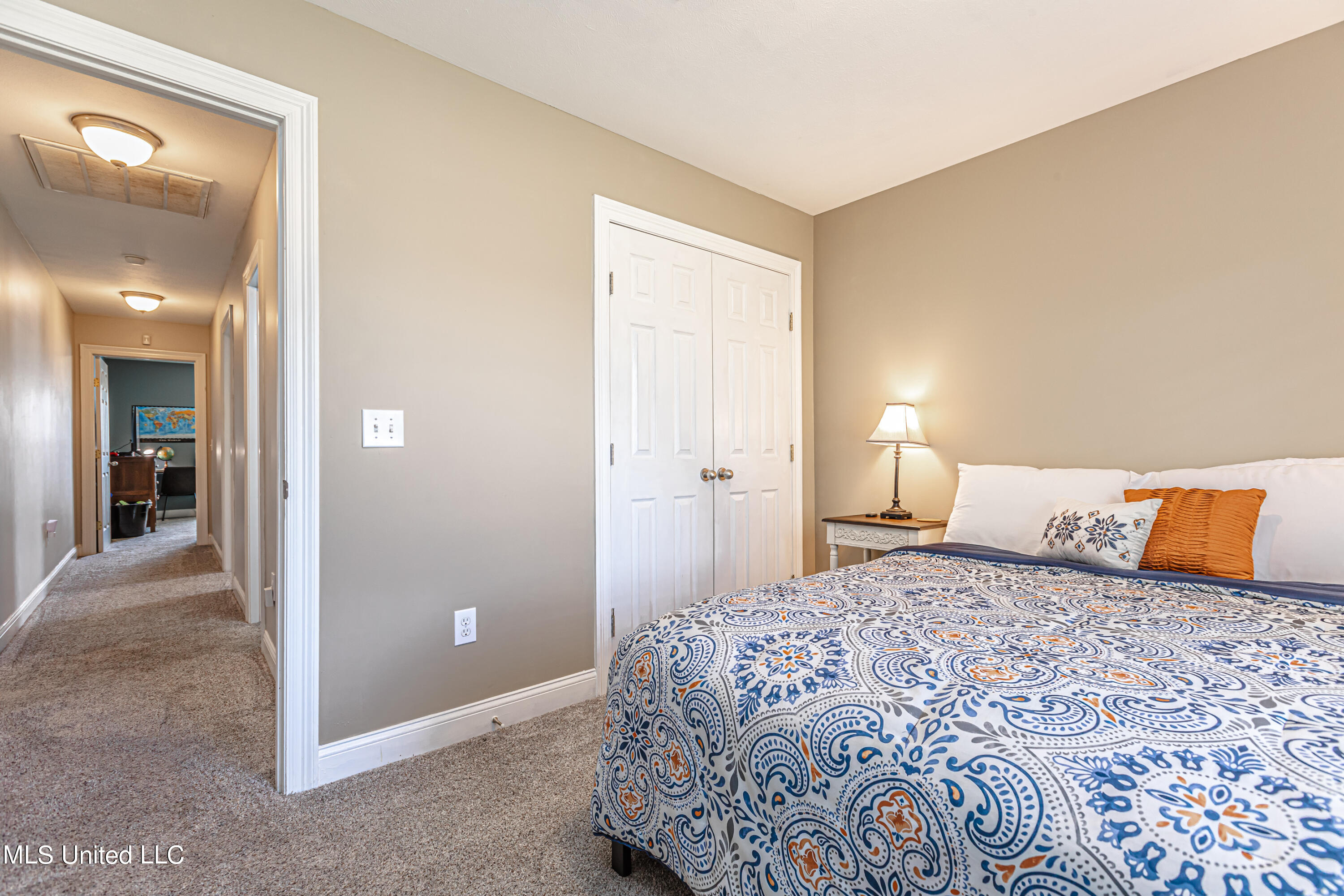 310 Kings Ridge Circle Brandon, MS 39047 - Photo 15 of 42 926A5267