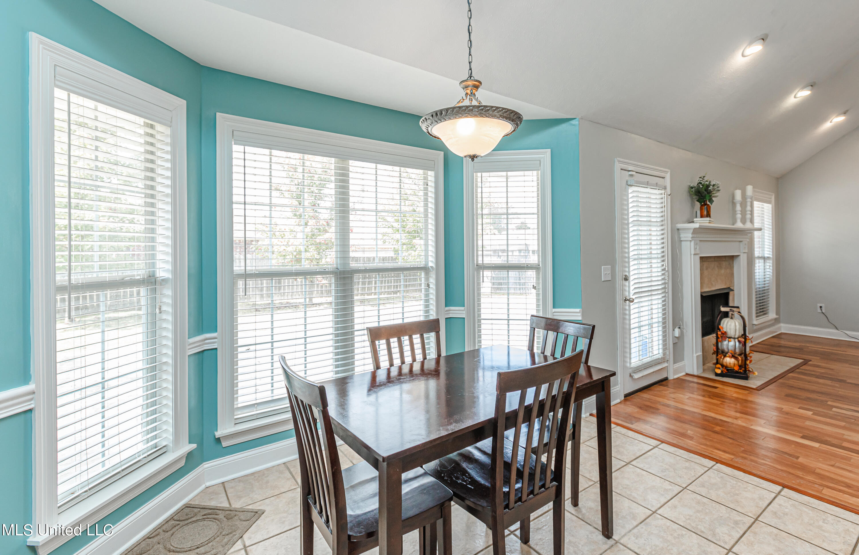 310 Kings Ridge Circle Brandon, MS 39047 - Photo 26 of 42 926A5247
