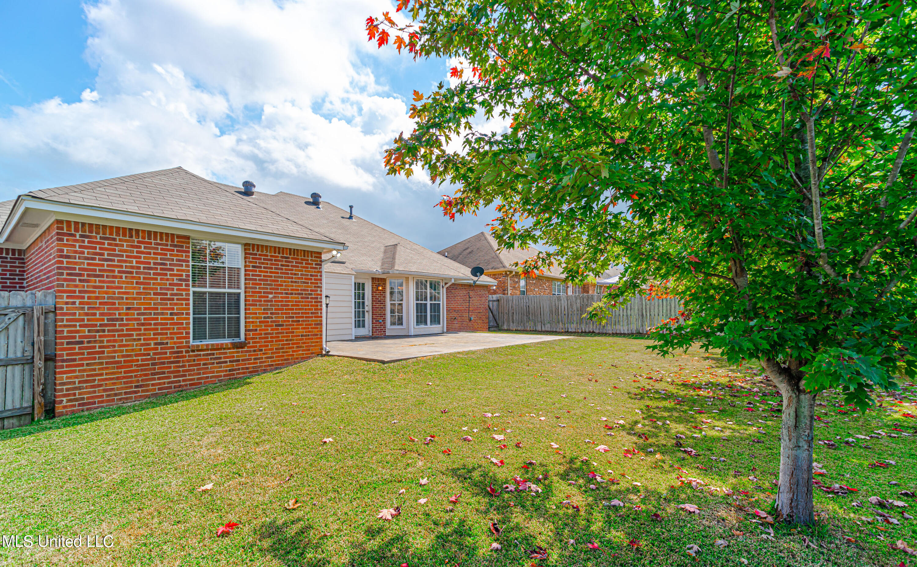 310 Kings Ridge Circle Brandon, MS 39047 - Photo 38 of 42 926A5231