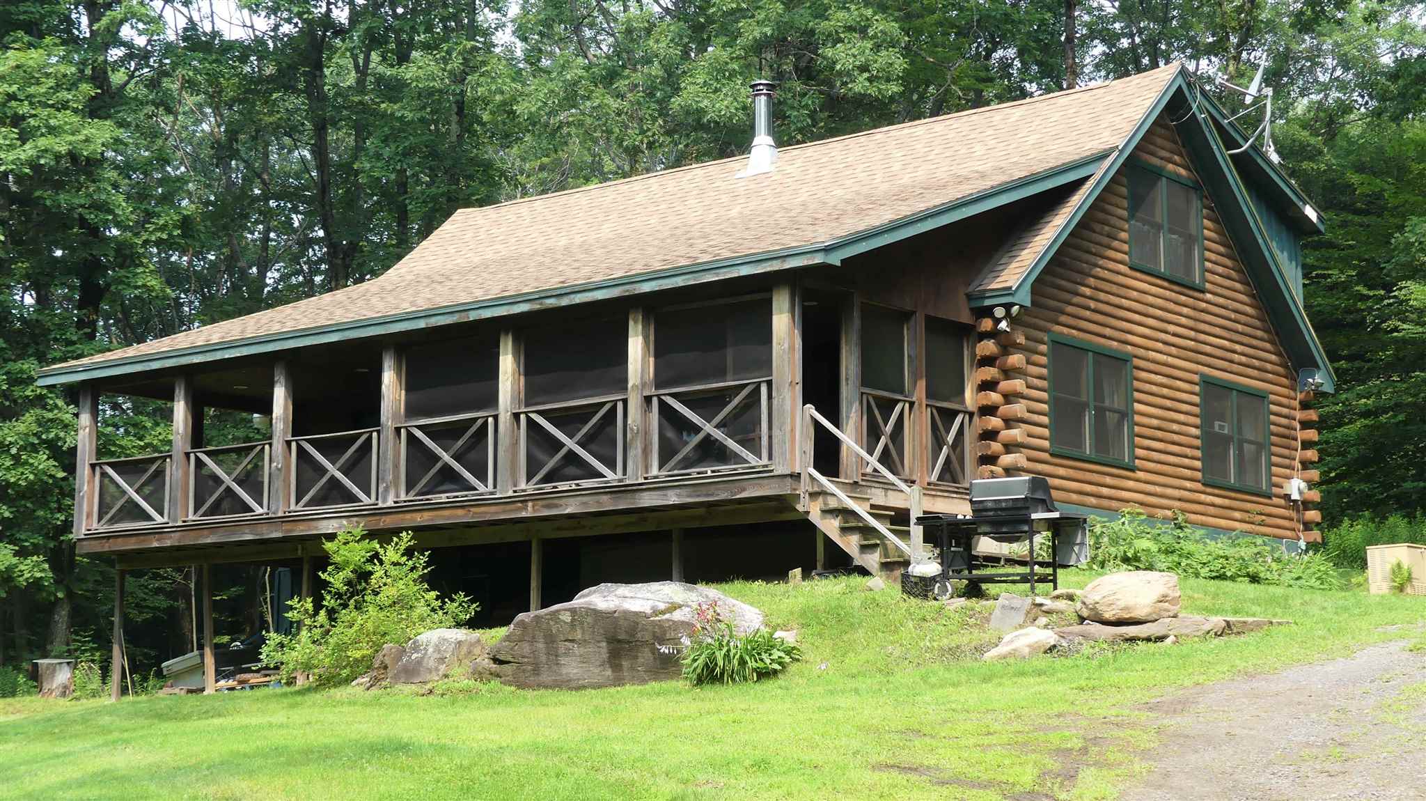 783 Hazel Hill Road Townshend, VT 05353 - Photo 2 of 33