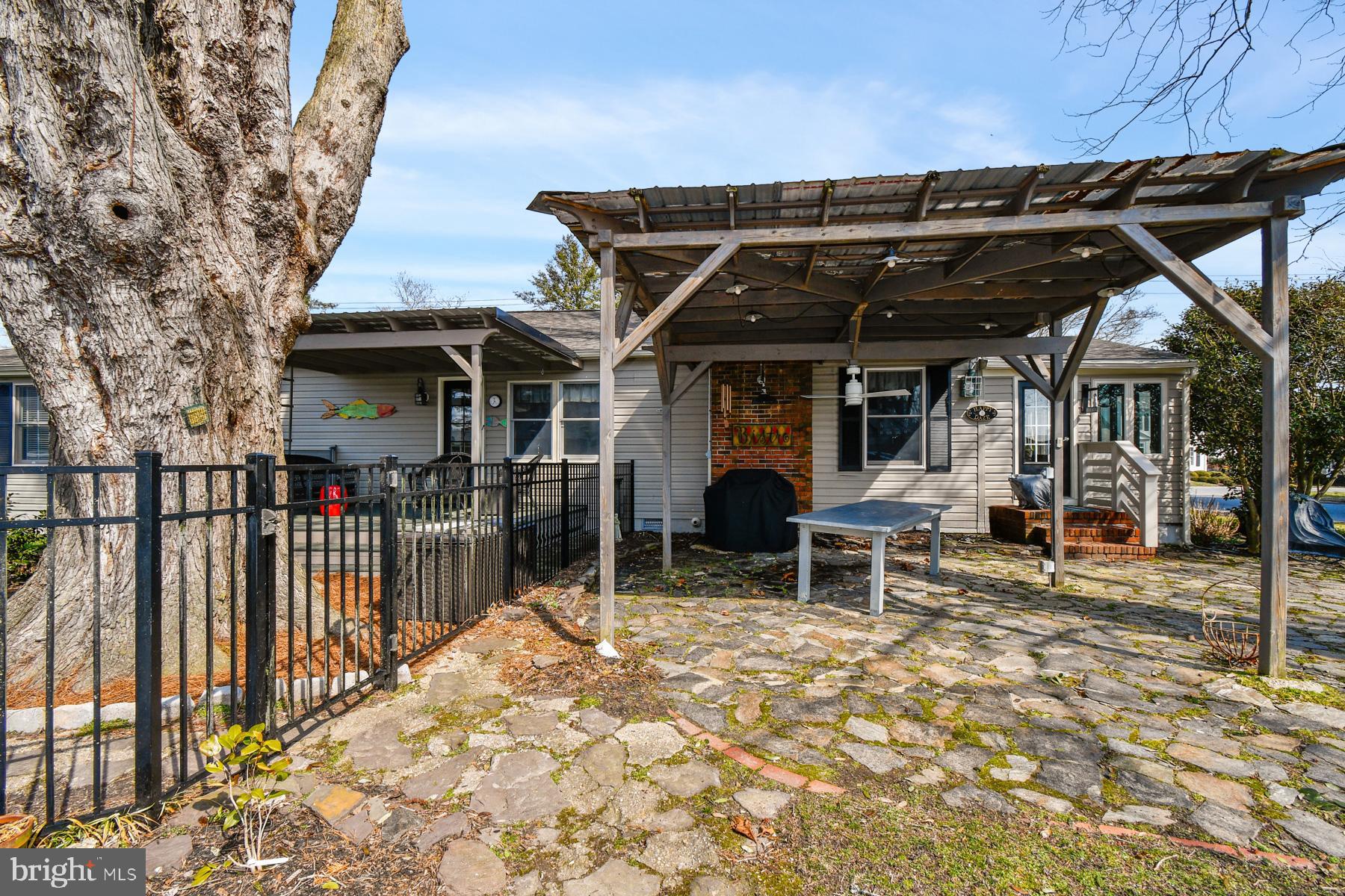103 Buckingham Road Berlin, MD 21811 - Photo 55 of 62 Back patio