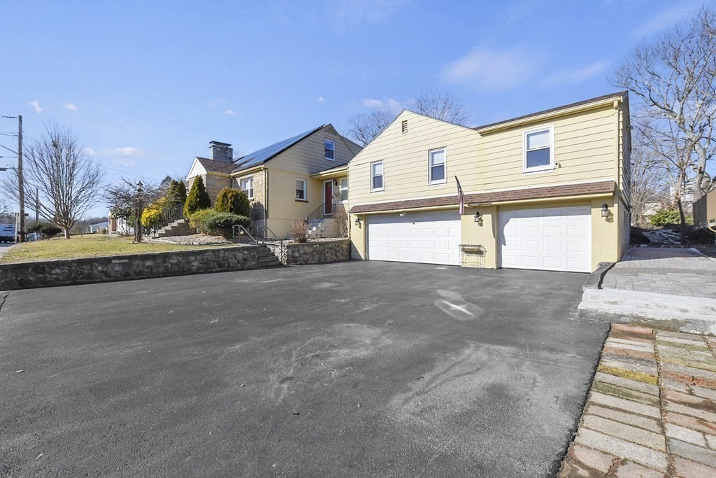 1 Jionzo Road Milford, MA 01757 - Photo 2 of 42 Gallery Image 2
