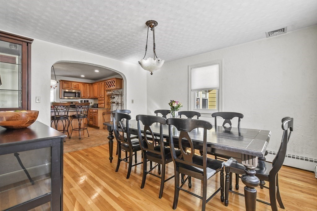 1 Jionzo Road Milford, MA 01757 - Photo 6 of 42 Gallery Image 6