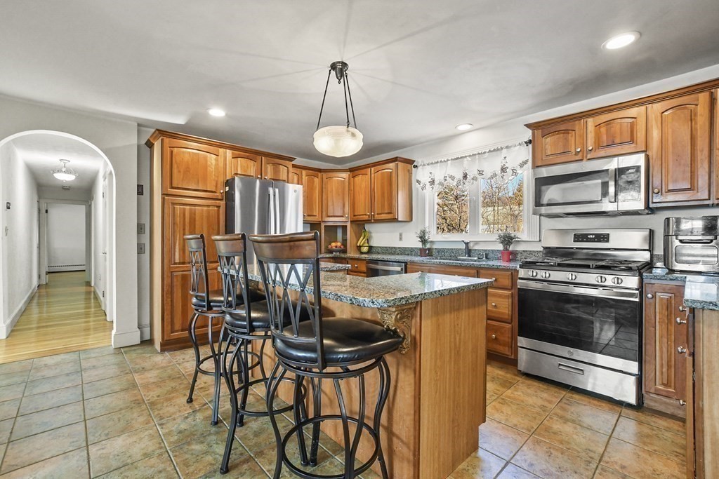 1 Jionzo Road Milford, MA 01757 - Photo 10 of 42 Gallery Image 10