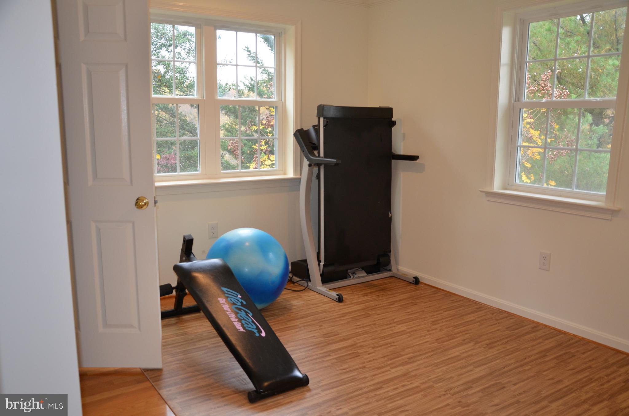 2016 Gatewood Place Silver Spring, MD 20903 - Photo 30 of 42