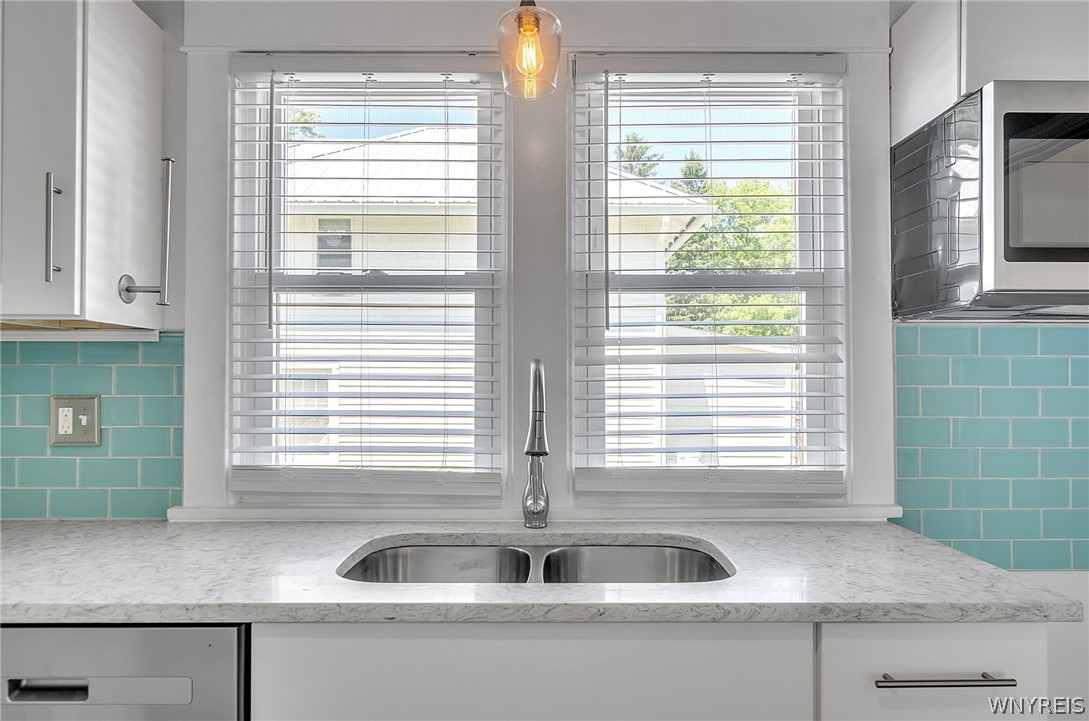 7043 Maple Road Alabama, NY 14013 - Photo 15 of 50